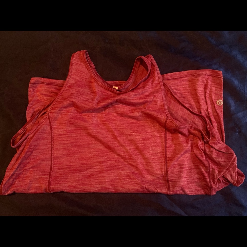 COPY - Lululemon top